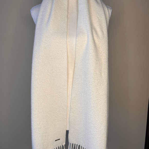 Authentic Loro Piana Grande Unita scarf - Picture 2 of 7